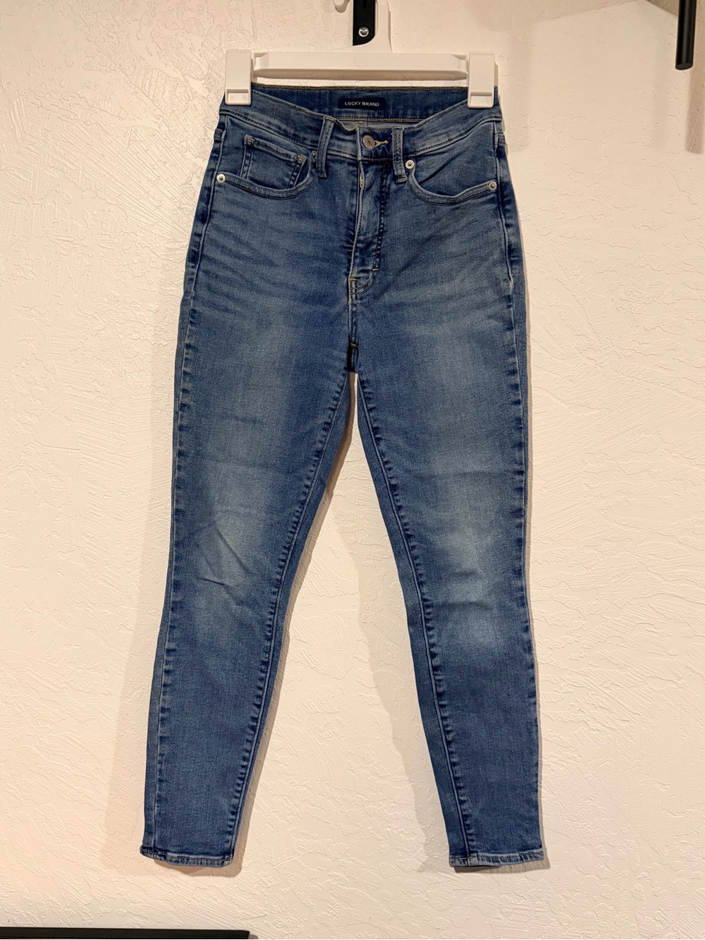 Lucky Brand High-Rise Blue Skinny Jeans